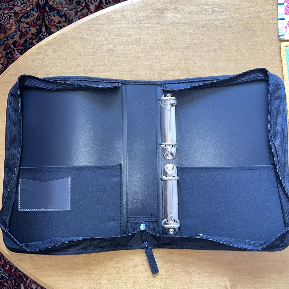 Microsoft Action Pack-Asst. Software - CD Holder/Binder