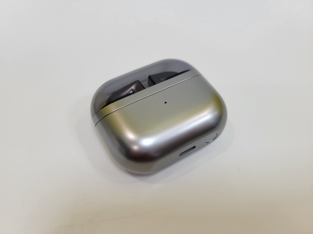 Samsung Galaxy Buds3 2024 - AI True Wireless Bluetooth - Silver - Excellent