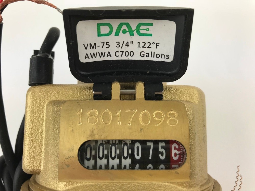 DAE VM-75P 3/4” Positive Displacement Water Meter, Pulse Output, Gallon+Coupling