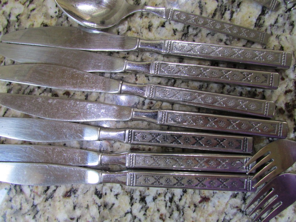 ONEIDA DISTINCTION LIBSON STAINLESS SILVERWARE FLATWARE SET 24 PCE FREE SHIP