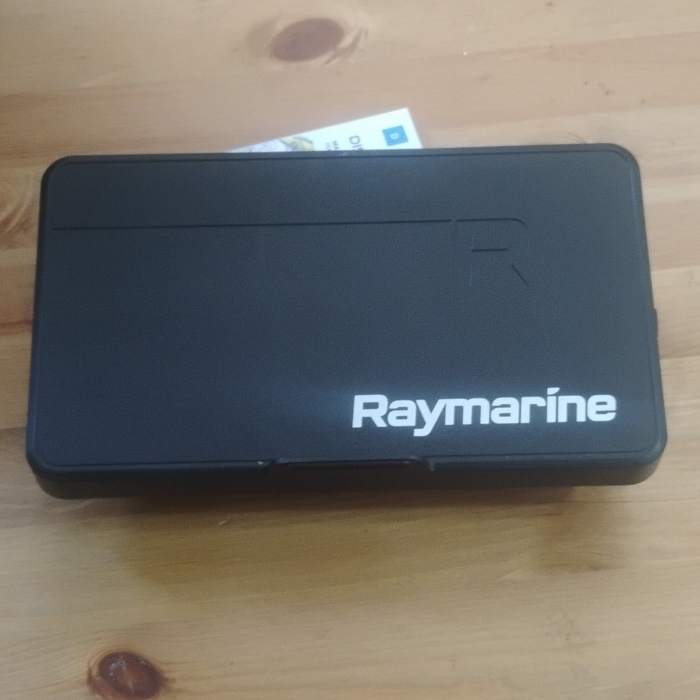 Raymarine E70532 Element 7 Combo