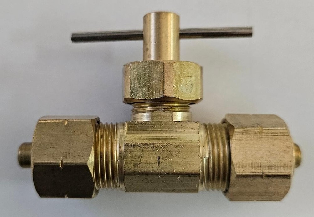 Watts A-140 3/8-Inch Compression Needle Valve
