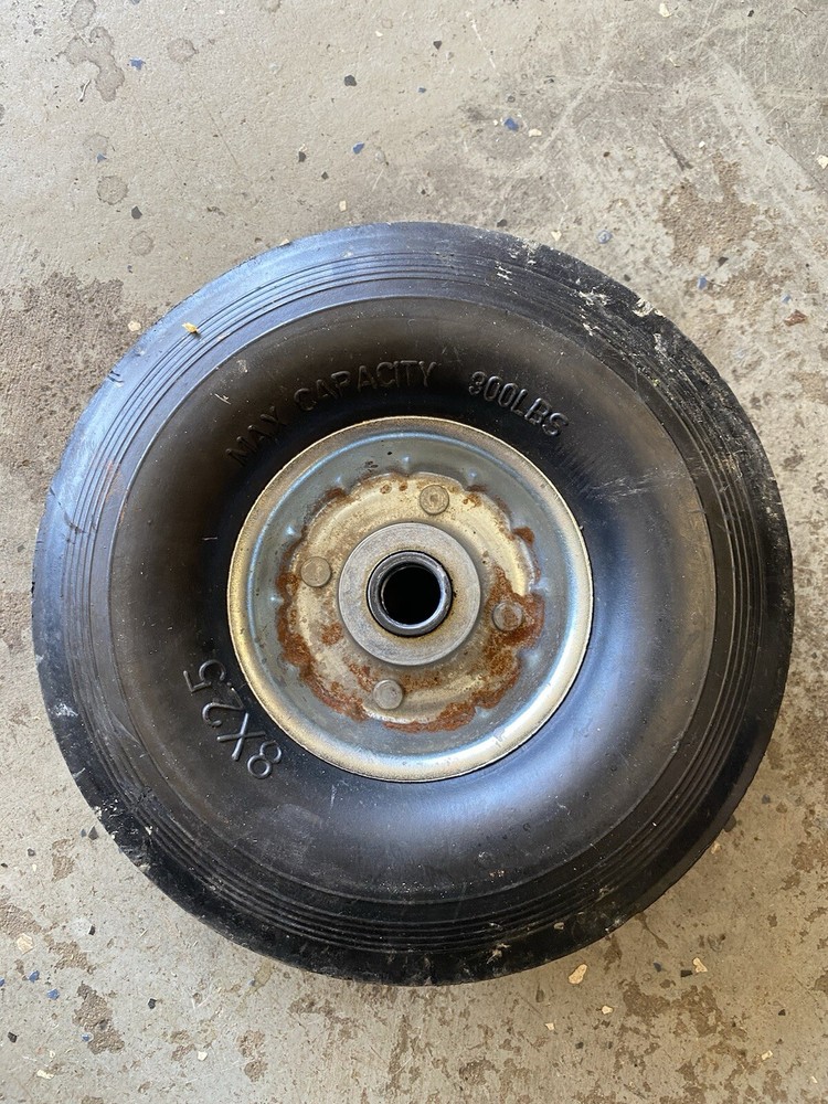 8” Wheel Solid Rubber For Dolly 300 Pound Capacity