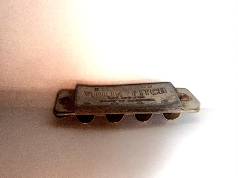 Vintage Bell Brand Violin Pitch