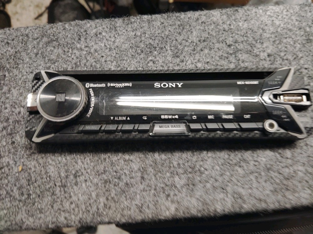 SONY MEX-N5100BT  FACE PLATE ONLY Used