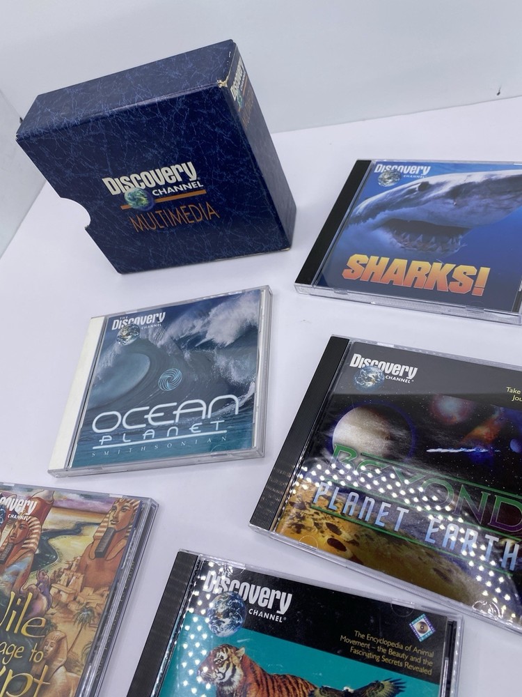 SHARKS! AN INTERACTIVE JOURNEY BY DISCOVERY CHANNEL PC CD-ROM FOR MAC BOX SET