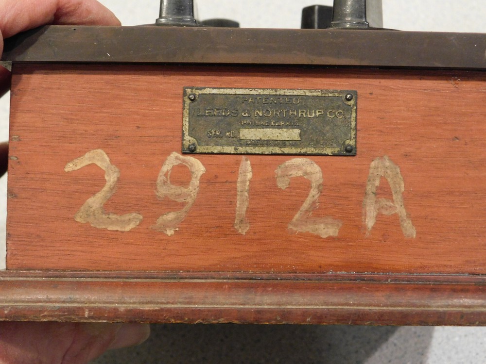 Antique Leed & Northrup Resistance Box