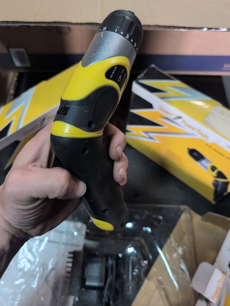 Smart Power Tools S-200 7.2v Cordless Rechargeable Lithium Screwdriver