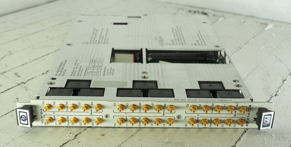 HP 75000 Series C E1472A C-Size VXI 50 Ohm RF Multiplexer Module