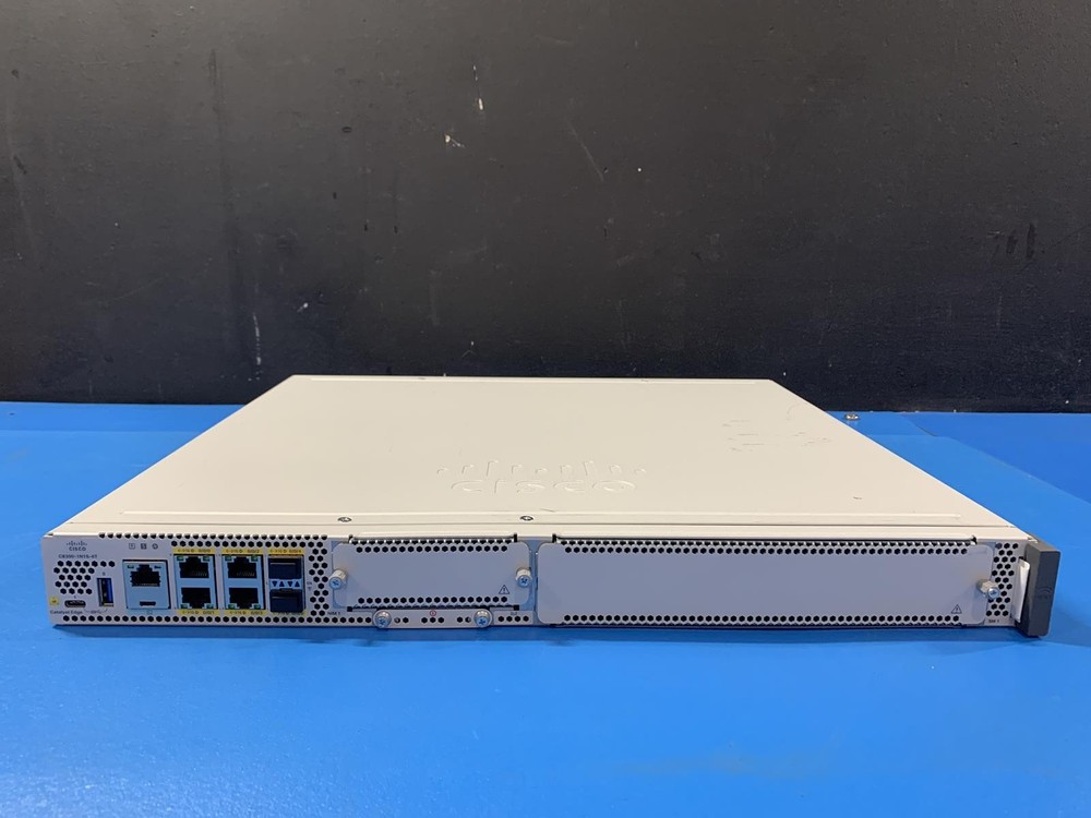 Cisco Catalyst Rack Mountable Router C8300-1N1S-6T