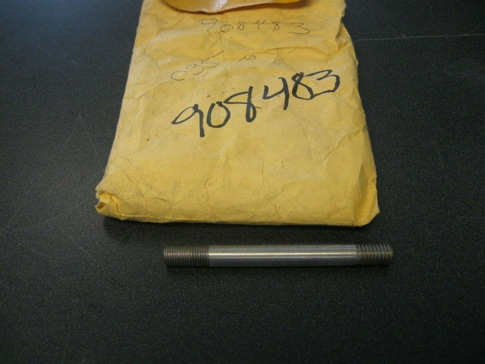 Johnson Evinrude OMC 0908483 Stud JO77