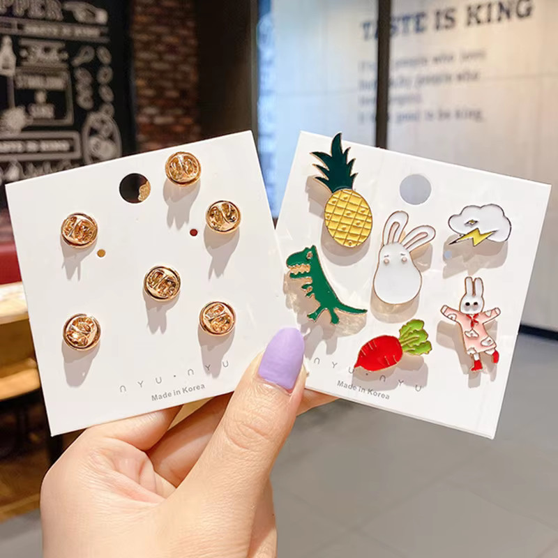 8pc Random Novelty Pins Enamel Pin Set M2