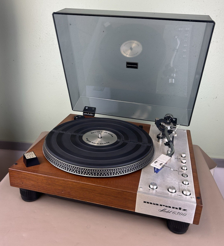 MARANTZ 6300 STEREO TURNTABLE