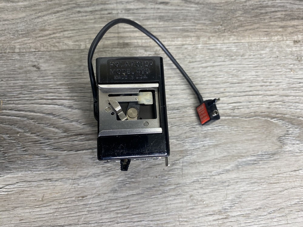 Pair of Polaroid Land Camera Countdown 70 With Case & Flash *Untested*