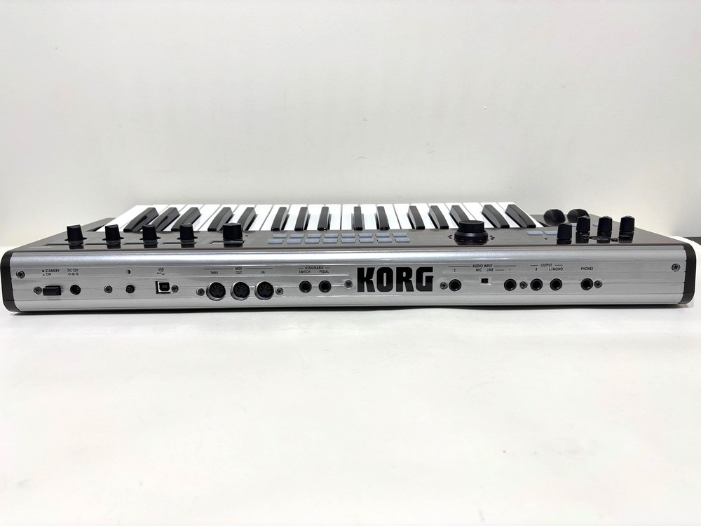 KORG R3 Keyboard Analog Modeling Synthesizer From Japan