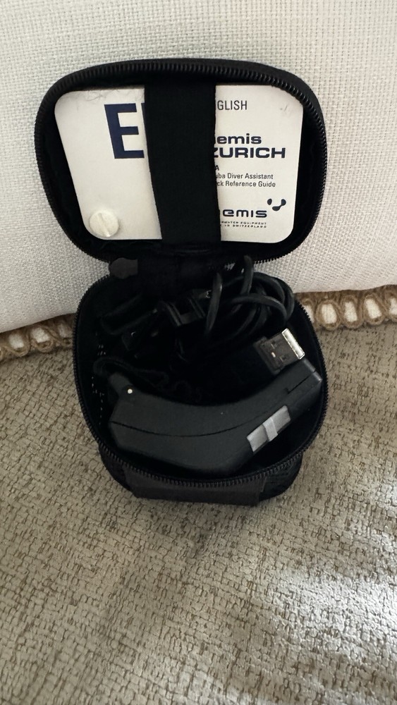 UEMIS Dive Computer