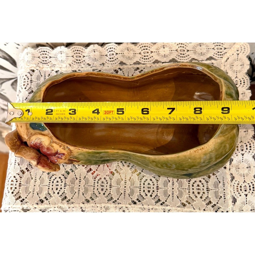Vintage squash pottery holder table or shelf display