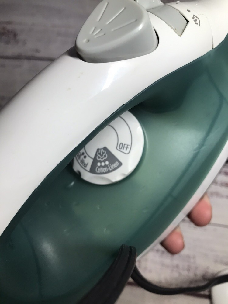 Proctor Silex Nonstick Adjustable Steam Iron Model 17291k Preowned Tested Works
