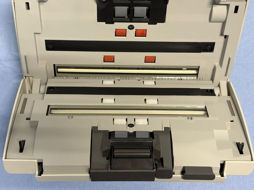 Kodak i1320 Plus Perfect Page Duplex Document Scanner