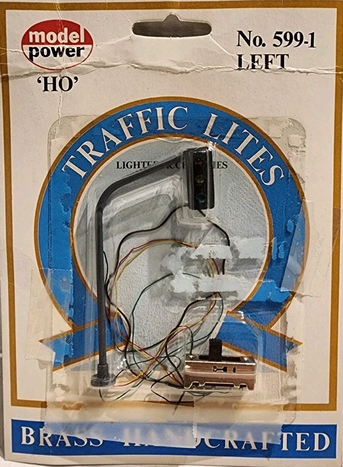 Model Power 599-1 HO Scale Hanging Left Traffic Light (2 Lights)
