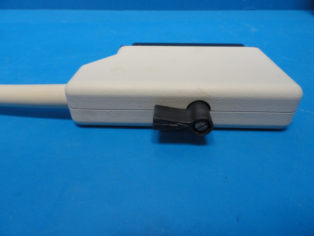 Universal Medical System 7.5 MHz Linear Array Veterinary Ultrasound Probe ~ 8057