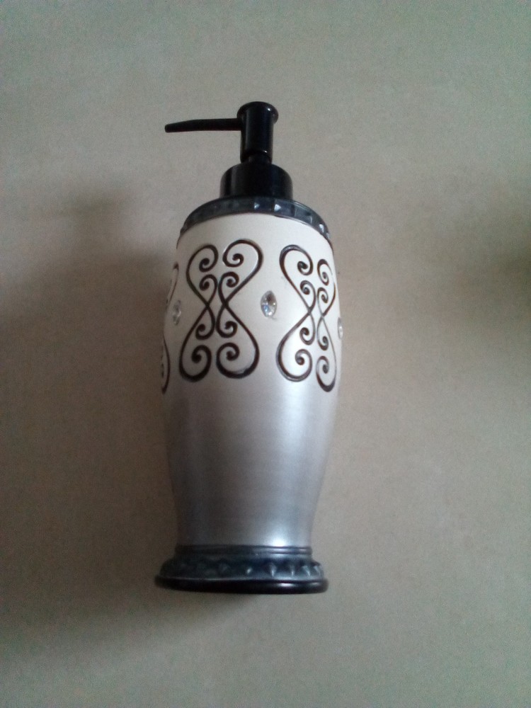 Sherry Kline Hand-Painted Bathroom Accessories
