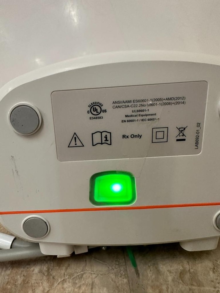 Arjohuntleigh Flowtron ACS900 Continuous Sequential DVT Pump