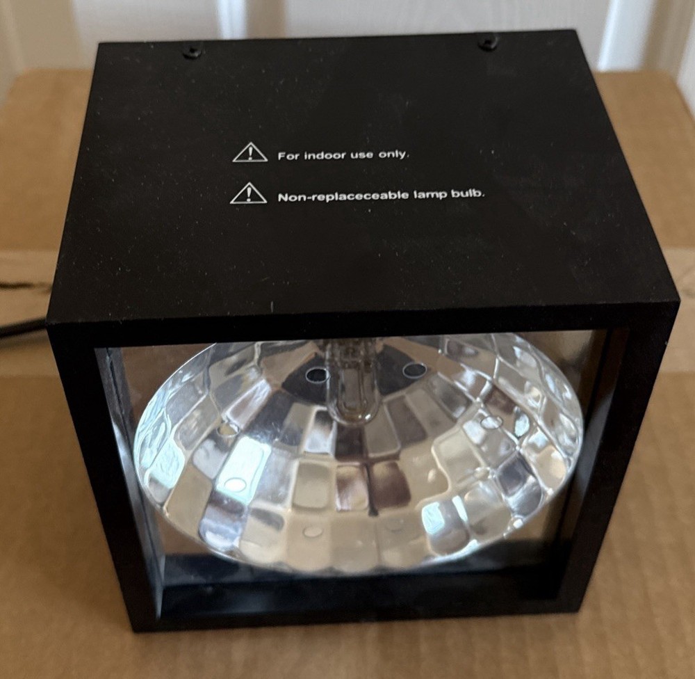 Strobe Light Model # SKU#02228450