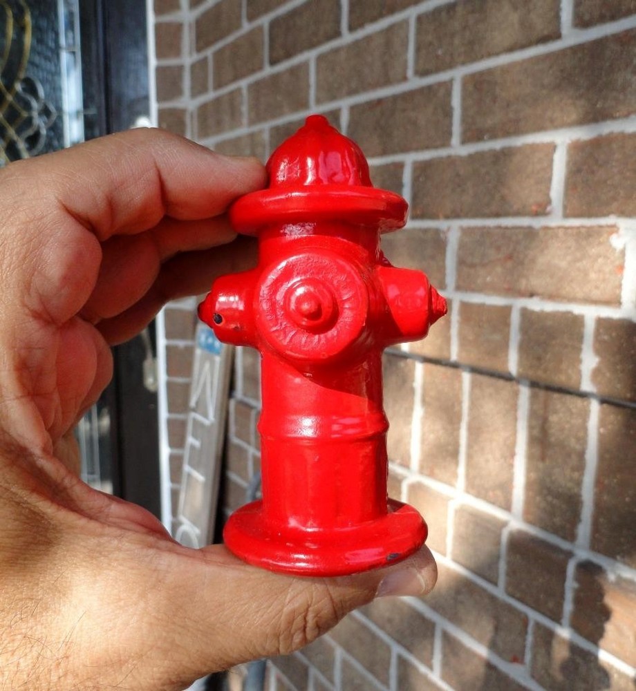 MUELLER RED FIRE HYDRANT Replica Desktop Advertising Paperweight