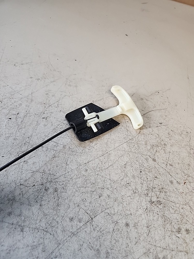 2016 Nissan Versa Power Trunk Latch