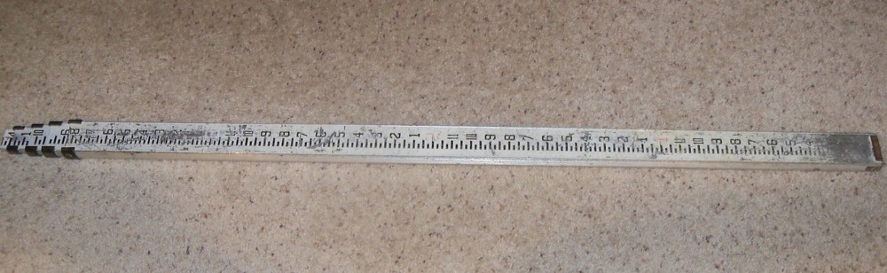 16' Aluminum Telescoping Survey Surveying Rod, Rule, Tenths, Eighths