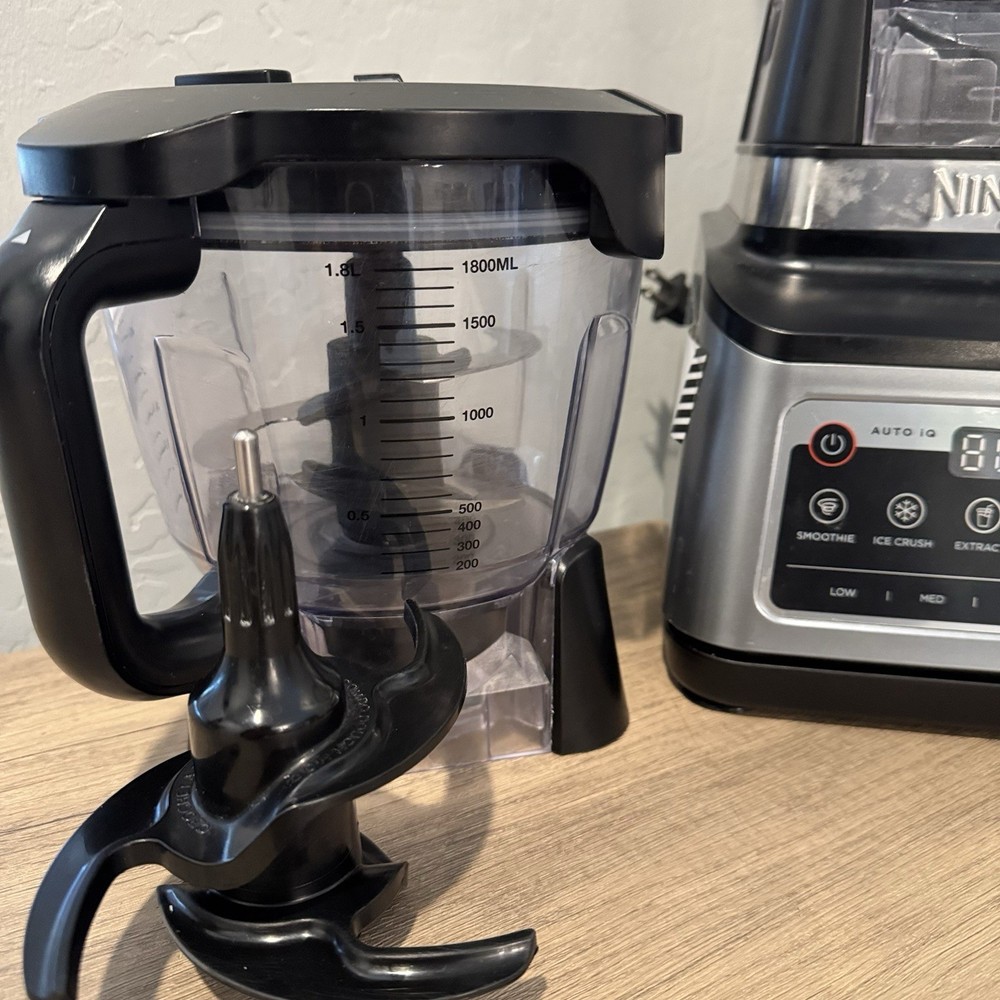 Ninja Professional Plus Kitchen System Auto IQ 1 Touch Intelligence BN800