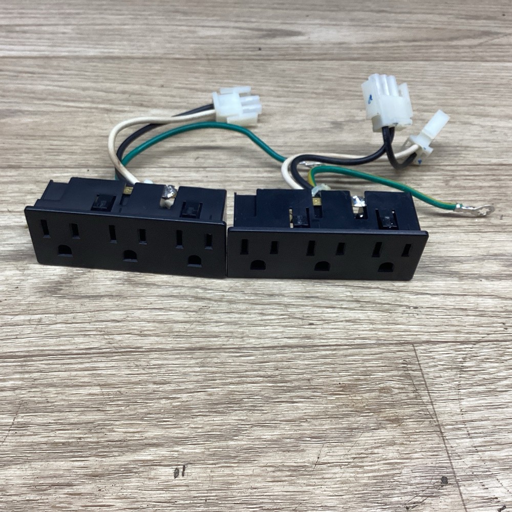 LOT 2 APC REPLACEMENT RECEPTACLES OUTLETS #813L63