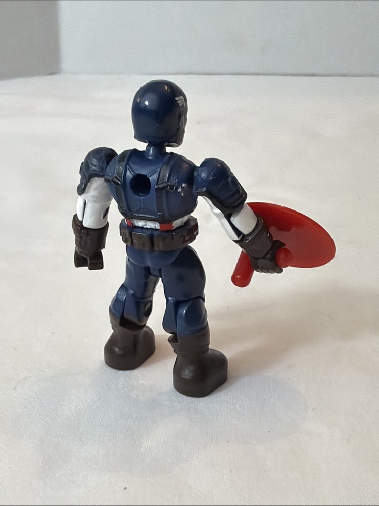 Mega Bloks Marvel Comics Blind Bag Series 2 Micro Action Figure Captain America