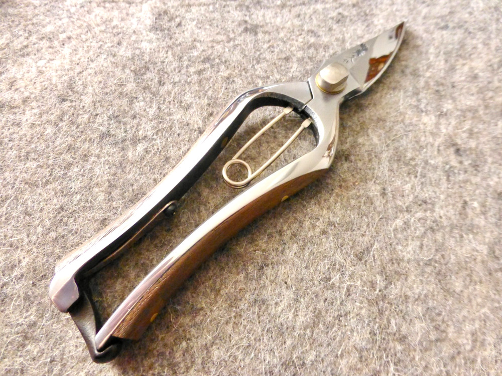 New Soke Hidehisa Walnut Clad Handle Japanese Pruning Shears Secateurs Quality!