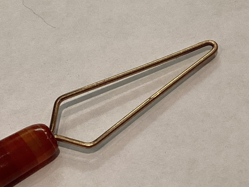 RARE ANTIQUE AUTHENTIC AGATE BUTTON HOOK MUST SEE NO RES