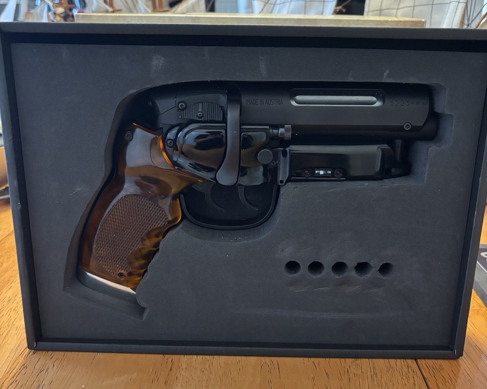 Tomenosuke Harrison Ford Blaster Pro Model Gun (READ DESC)