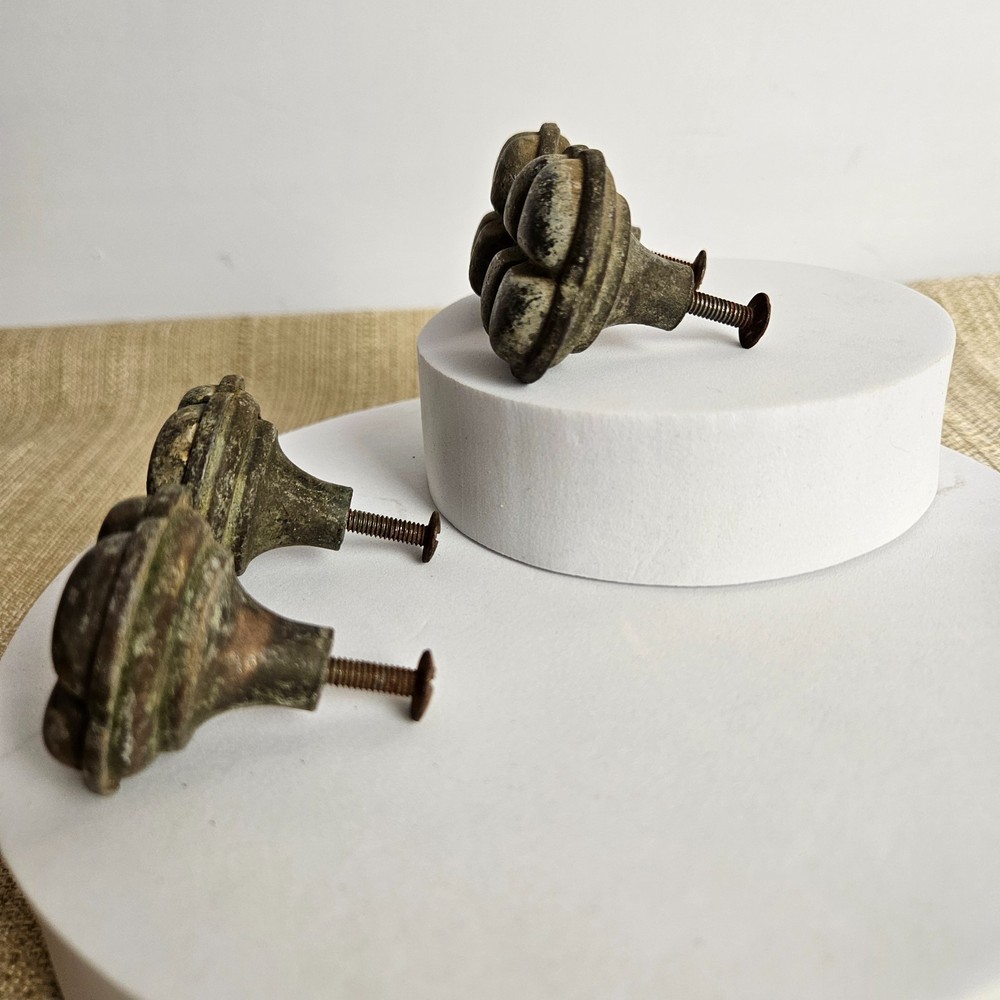 Unique Drawer Knobs Set 4 Antique Style Clover Patina Cast Metal Cabinet Pulls