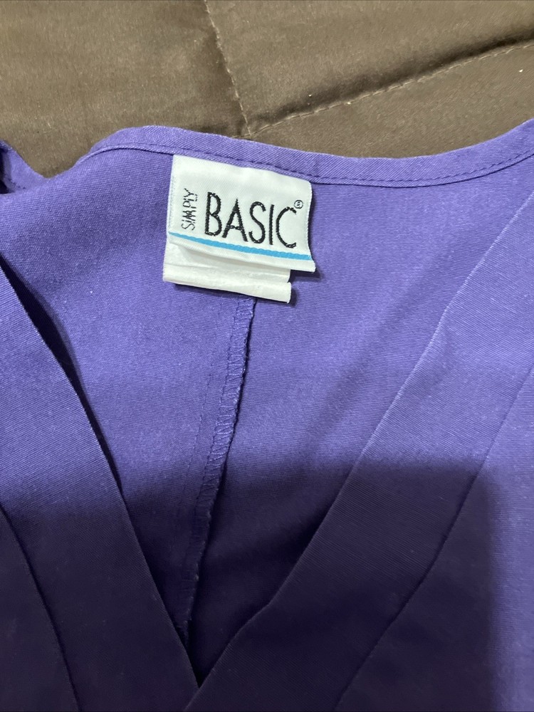 Basics Medium Unisex Scrubs
