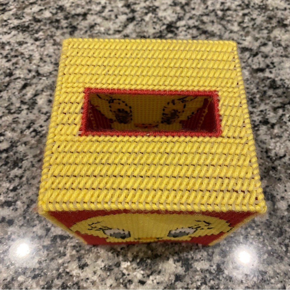 Needlepoint Tweety Bird Tissue Box Cover