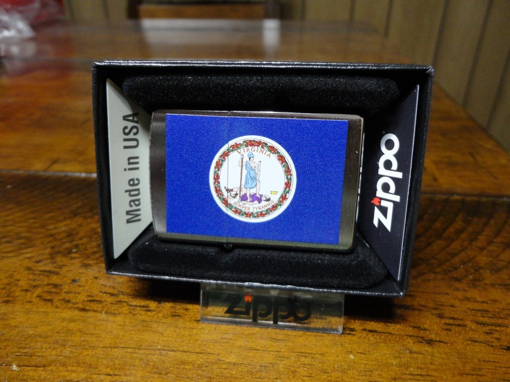 VIRGINIA STATE FLAG SERIES ZIPPO LIGHTER MINT IN BOX