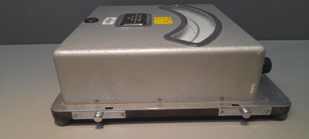 Vintage MARCONI TEST DEPT Voltmeter Ernest Turner Electrical Instruments Ltd