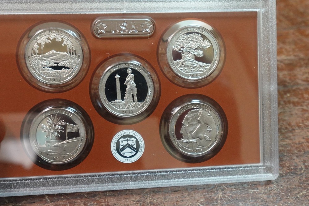 2013 United States Mint Proof Set with COA INCOMPLETE MISSING HALF DOLLAR