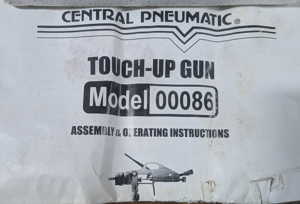 Central Pneumatic #00086 Touch-Up Spray Gun