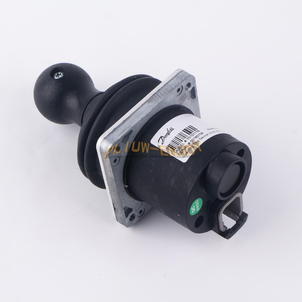 ONE NEW FIT Danfoss Joystick 10101176