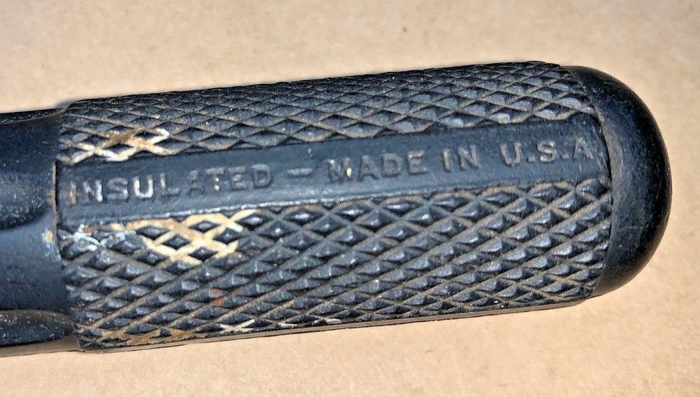 Vulcanized Rubber Handled Screwdriver