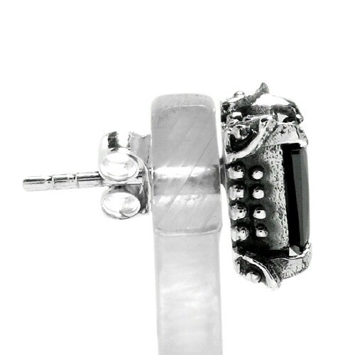 Black Zirconia Square Single Stud Earring 1pc (Single Ear) Silver