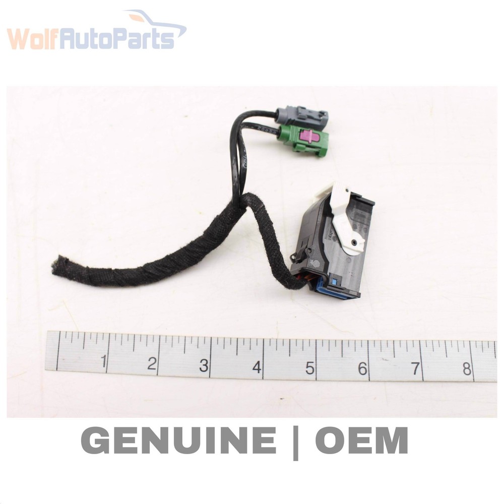 2007-2009 AUDI Q7 - REAR VIEW / Reverse Camera Module Wiring Harness / Connector