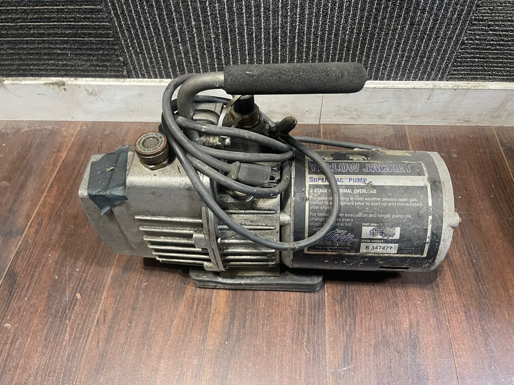 Yellow Jacket 93560 SuperEvac Two-Stage Vacuum Pump