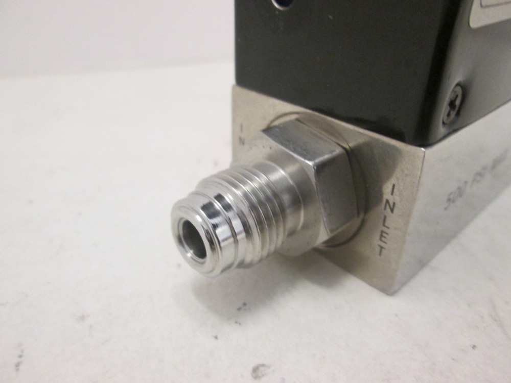 Unit UFC-1100, Mass Flow Controller MFC, 15%PH3.SiH4, 200 SCCM, Used